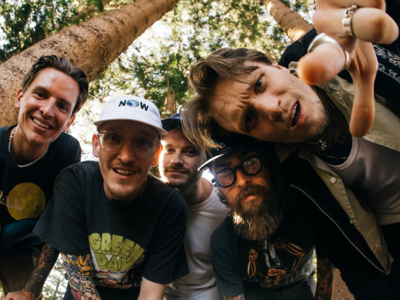 Neck Deep